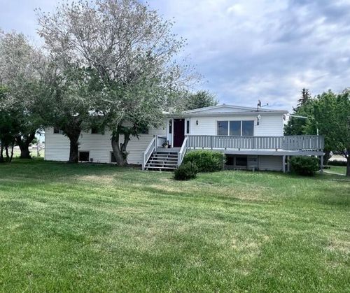 608 9 Avenue W, Hanna, AB, T0J1P0 | Card Image