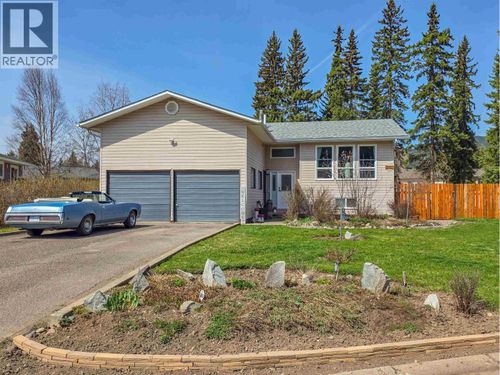 2325 Omineca Pl, Houston, BC, V0J1Z2 | Card Image