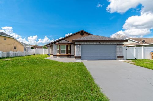 166 Alameda Dr, KISSIMMEE, FL, 34743-7043 | Card Image