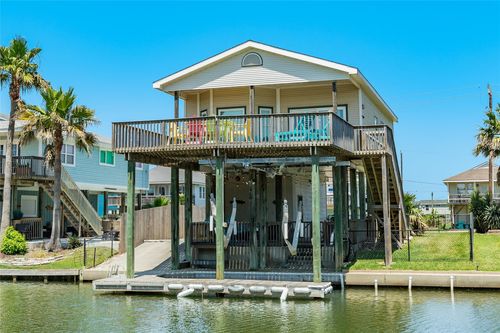 4008 Ector Dr, Galveston, TX, 77554 | Card Image