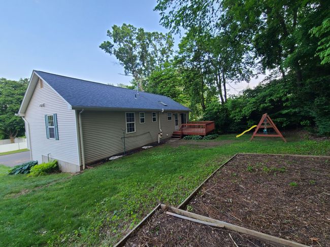 24 Wiscassett Ave, House other with 3 bedrooms, 3 bathrooms and null parking in Hamden CT | Image 32