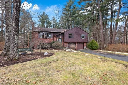 254 Daniels St, Franklin, MA, 02038-1004 | Card Image