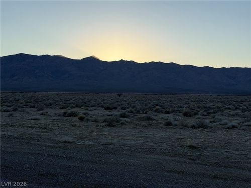 10391 Vicki Ann Rd, Pahrump, NV, 89048 | Card Image