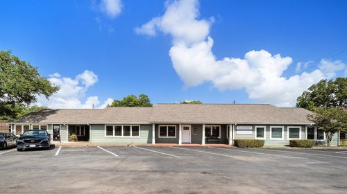 1609 N Richmond Rd, Wharton, TX, 77488-2711 | Card Image