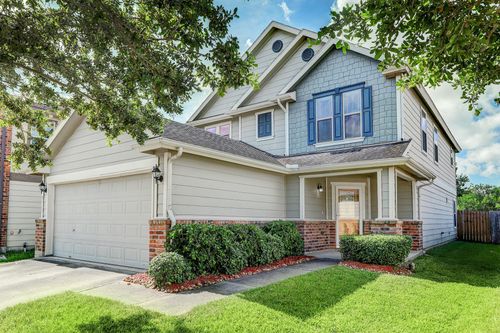 2718 Skyview Chase Ln, Houston, TX, 77047-6513 | Card Image