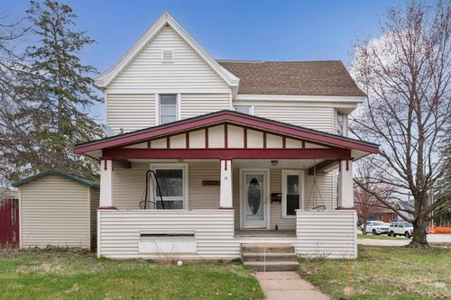 1422 Main St, Cedar Falls, IA, 50613-4145 | Card Image