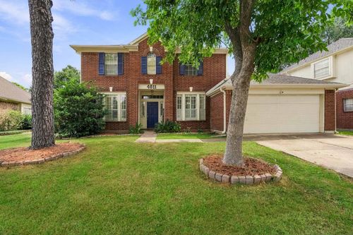 4811 Red Lantern Dr, Friendswood, TX, 77546-2991 | Card Image