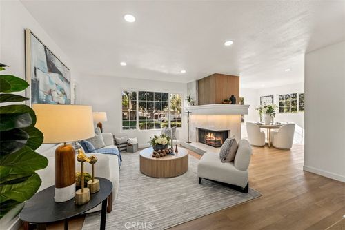 12 Woodleaf, Irvine, CA, 92614-7057 | Card Image