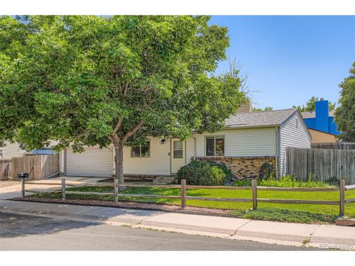 4849 S Pitkin Way, Aurora, CO, 80015-1800 | Card Image