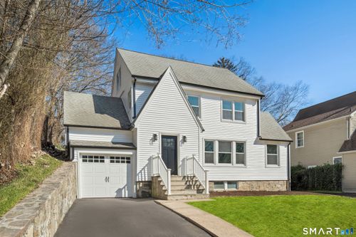 29 Pierce Pl, Stamford, CT, 06906-2525 | Card Image