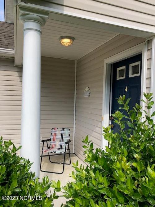 4227 Elizabeth Ave, New Bern, NC, 28562-4863 | Card Image