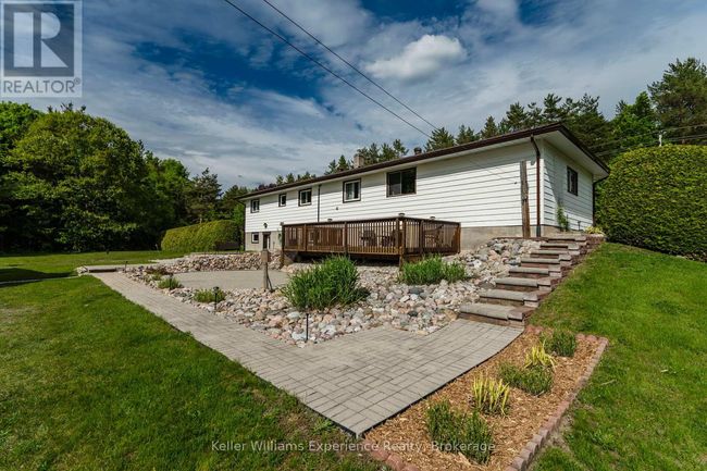 450 Concession 9 E, House other with 2 bedrooms, 2 bathrooms and 8 parking in Tiny ON | Image 34