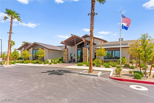 6620 Roseton St, House other with 2 bedrooms, 2 bathrooms and null parking in North Las Vegas NV | Image 37