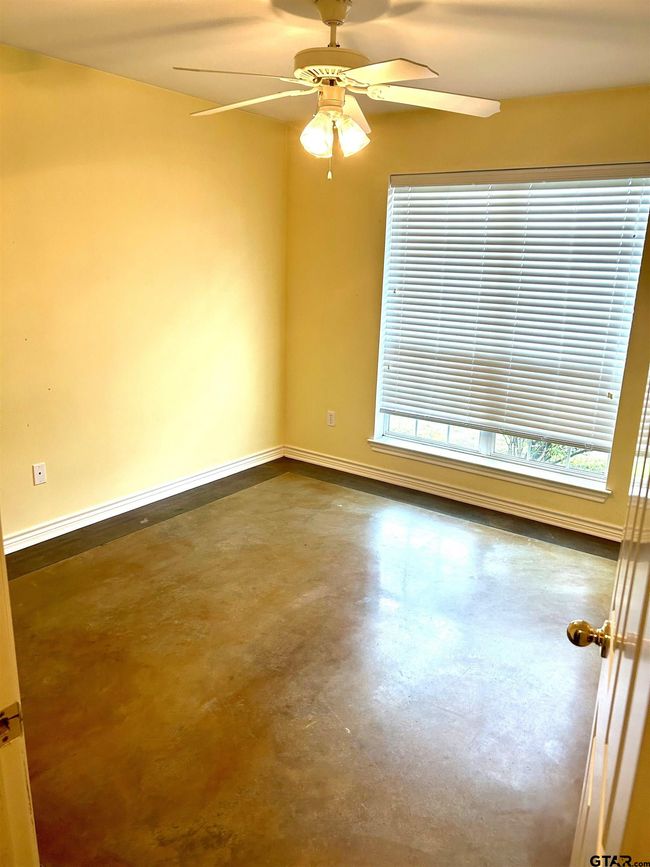 11340 Derby Dr, House other with 3 bedrooms, 2 bathrooms and null parking in Flint TX | Image 8