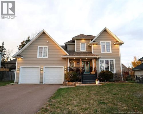 41 Rue Cyr, Dieppe, NB, E1A8A1 | Card Image