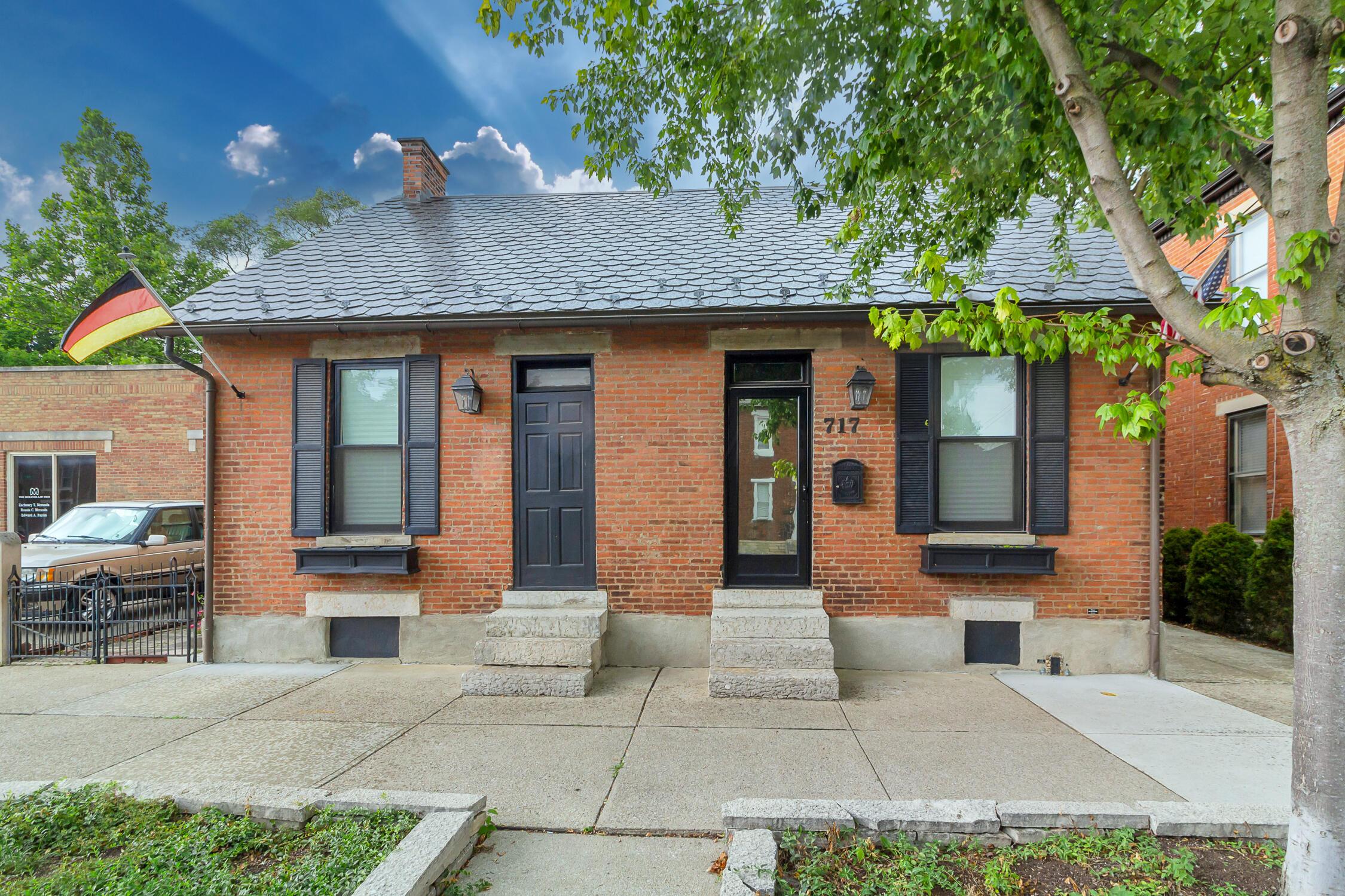 3rd St, Columbus, OH 43206