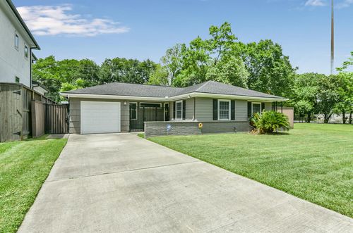 4702 Maple St, Bellaire, TX, 77401-5727 | Card Image