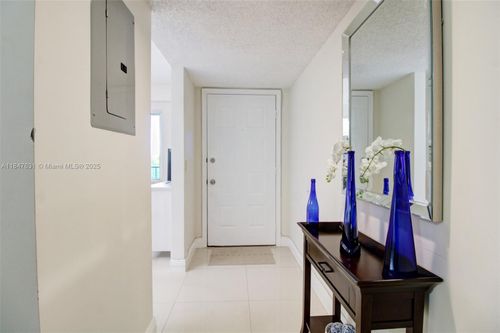 apt-408m-1110 Sw 125th Ave, Pembroke Pines, FL, 33027-4075 | Card Image