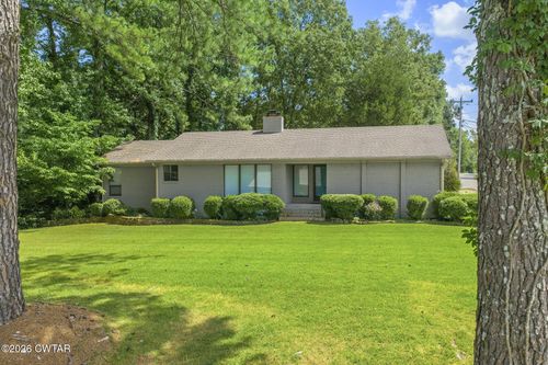 418 Deerwood Ln, Lexington, TN, 38351-4110 | Card Image