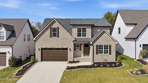 8117 Carolina Cherry Ln, Knoxville, TN, 37919-2312 | Card Image