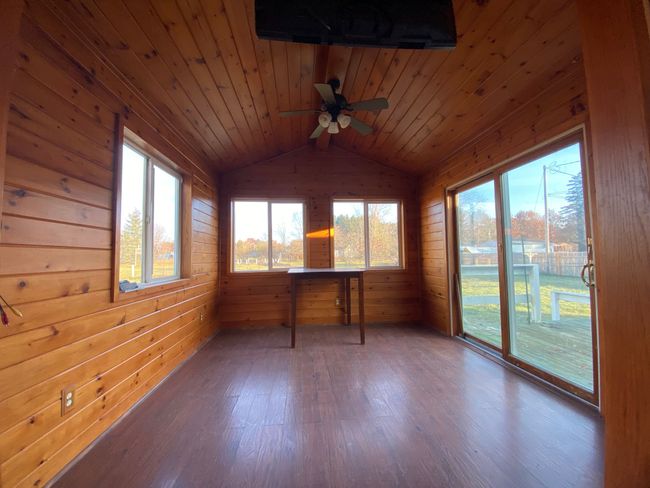2555 W Wabash Ave, House other with 4 bedrooms, 2 bathrooms and null parking in Lupton MI | Image 5