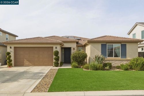 9261 Shearwater Cir, Discovery Bay, CA, 94505-2696 | Card Image