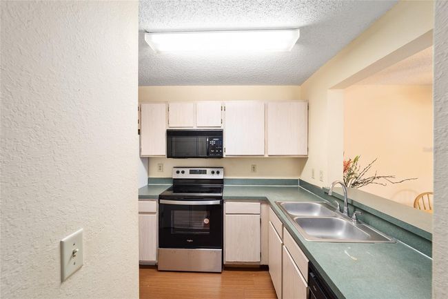 APT-221 - 3705 27 Th St, Condo with 3 bedrooms, 3 bathrooms and null parking in GAINESVILLE FL | Image 18