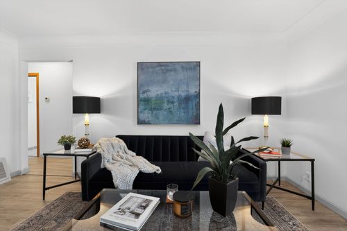 8515 Wentworth Ave S, Bloomington, MN, 55420-2253 | Card Image