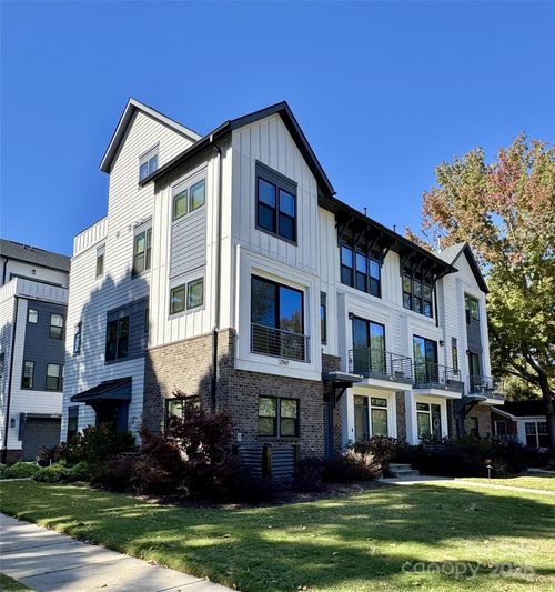 2969 Simpson Dr, Charlotte, NC, 28205-2560 | Card Image