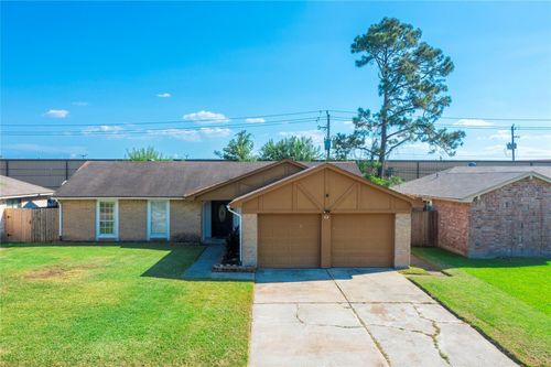 17330 Heritage Bay Dr, Webster, TX, 77598-3019 | Card Image