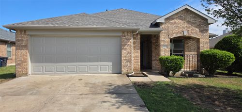 5832 World Champion Ct, Saginaw, TX, 76179-2380 | Card Image