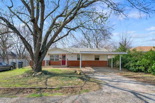 909 P St Nw, Ardmore, OK, 73401-2302 | Card Image