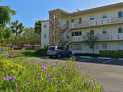 202A - 4480 Ironwood Circle, Condo with 1 bedrooms, 1 bathrooms and null parking in Bradenton FL | Image 2