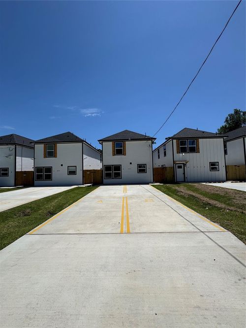 unit-a-8220 Bigwood St, Houston, TX, 77078-2244 | Card Image