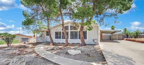 504 Mona Ln, Henderson, NV, 89015-7593 | Card Image