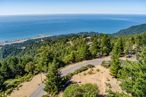 34 Vance Rd, Whitethorn, CA, 95589-8801 | Card Image