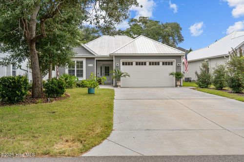 108 Ne 17th St, Oak Island, NC, 28465-6425 | Card Image