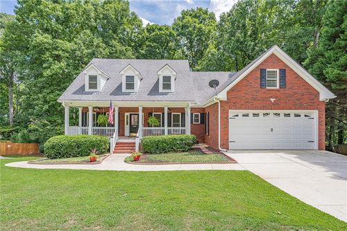 825 Harvest Ln, Monroe, GA, 30655-2077 | Card Image