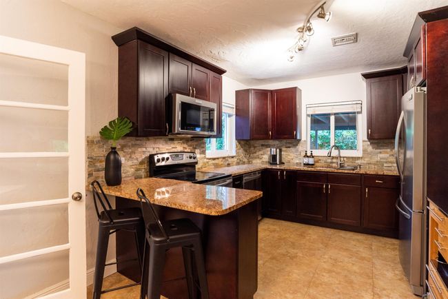 1401 Ne 17 Th Way, House other with 3 bedrooms, 2 bathrooms and null parking in Fort Lauderdale FL | Image 17