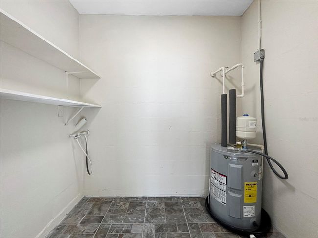 5136 Cedar Hammock Dr, House other with 2 bedrooms, 2 bathrooms and null parking in SARASOTA FL | Image 26