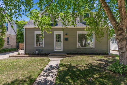 1919 E Norwich Avenue, Saint Francis, WI, 53235 | Card Image