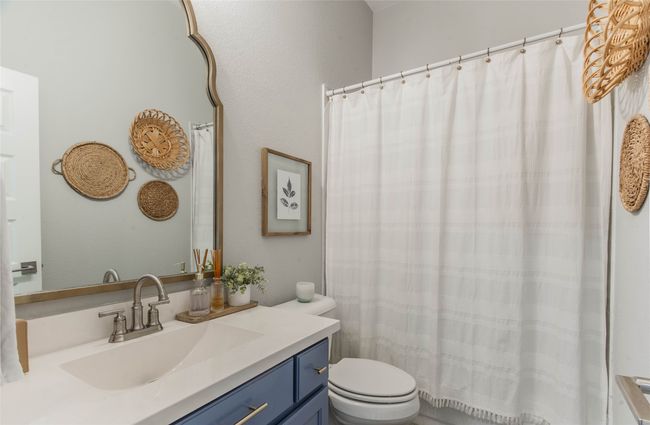Bathroom | Image 26