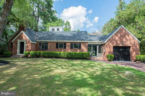 215 Pine Bluff Rd, SALISBURY, MD, 21801-7140 | Card Image