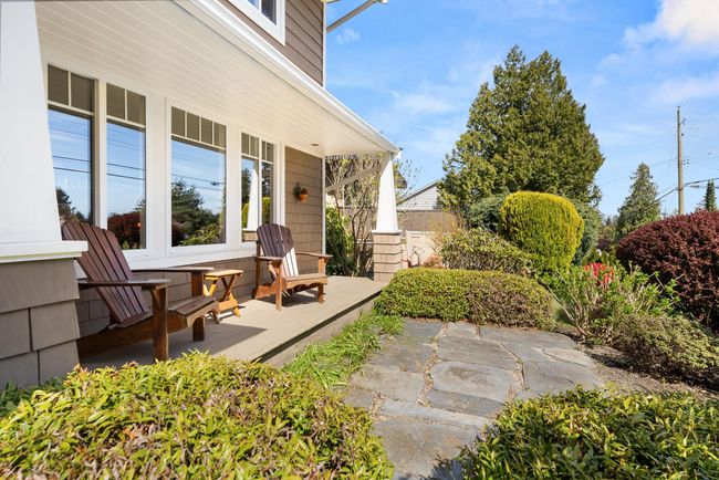 711 Underhill Drive, House other with 4 bedrooms, 2 bathrooms and 5 parking in Delta BC | Image 3