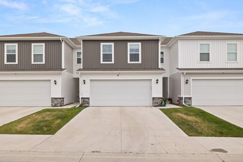 1352 Ne 59th Ln, Ankeny, IA, 50021 | Card Image