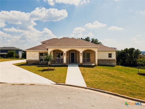 104 Cedar Bluff Dr, Harker Heights, TX, 76548-8119 | Card Image