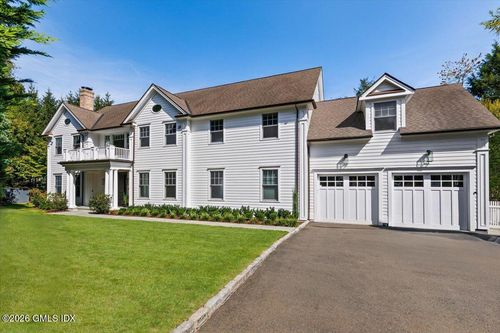 14 Bradbury Pl, Riverside, CT, 06878-1835 | Card Image