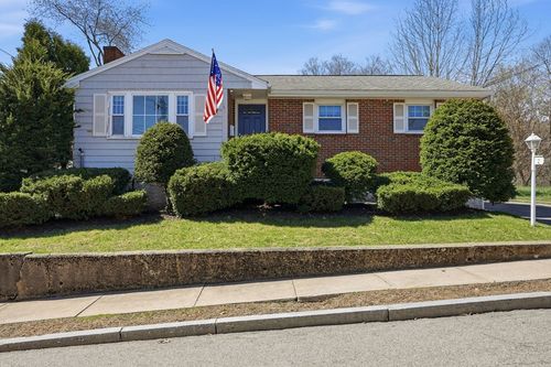 2 Irena Rd, Boston, MA, 02124-5750 | Card Image