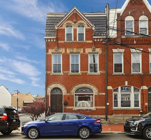 2314 Sidney St, Pittsburgh, PA, 15203-2115 | Card Image