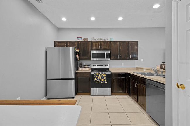 Kitchen | Image 9